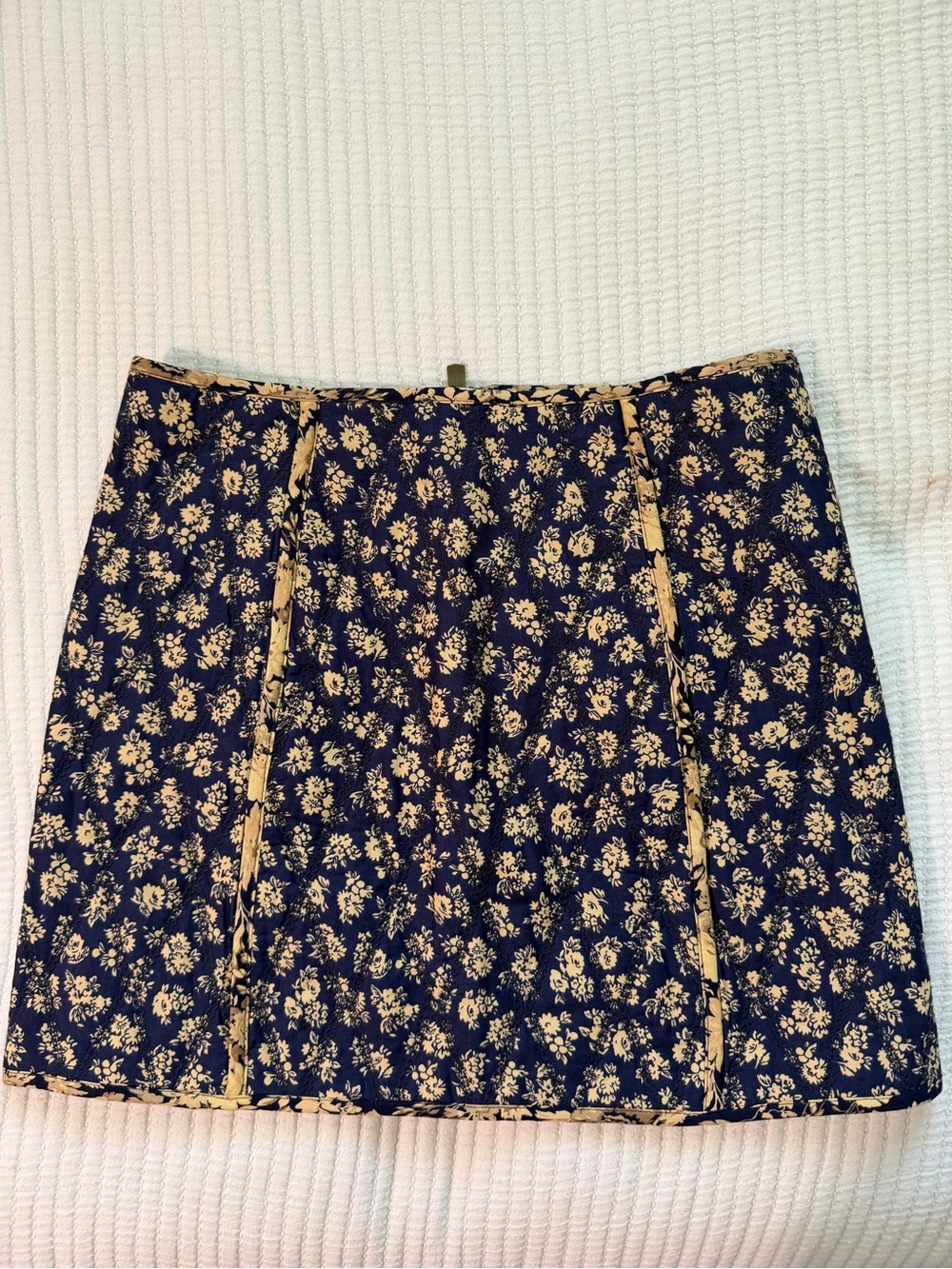 Sézane Foxy Skirt Cara Mix Print Navy Cream Floral 36/4 - Picture 3 of 6
